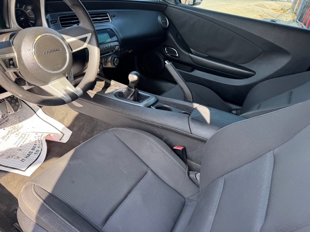 Chevrolet Camaro LT1 Coupe 2011