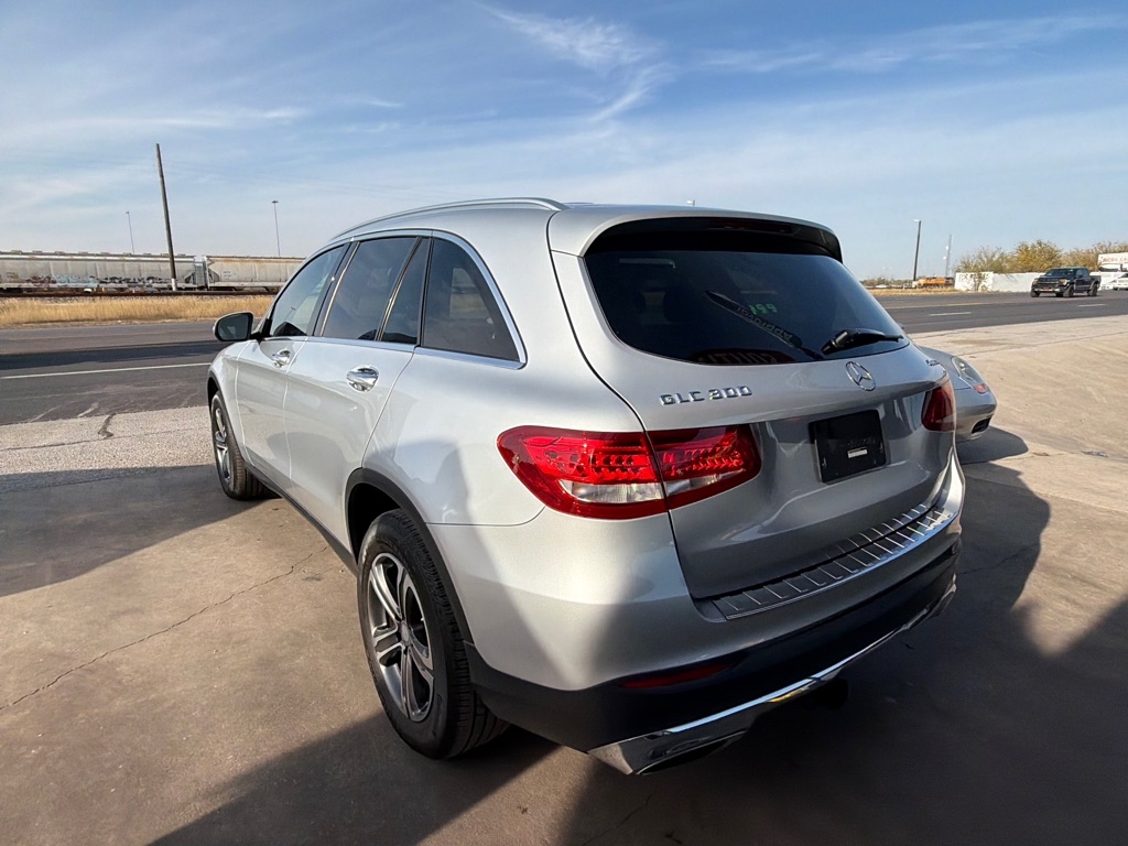 Mercedes-Benz GLC-Class GLC300 4MATIC 2016