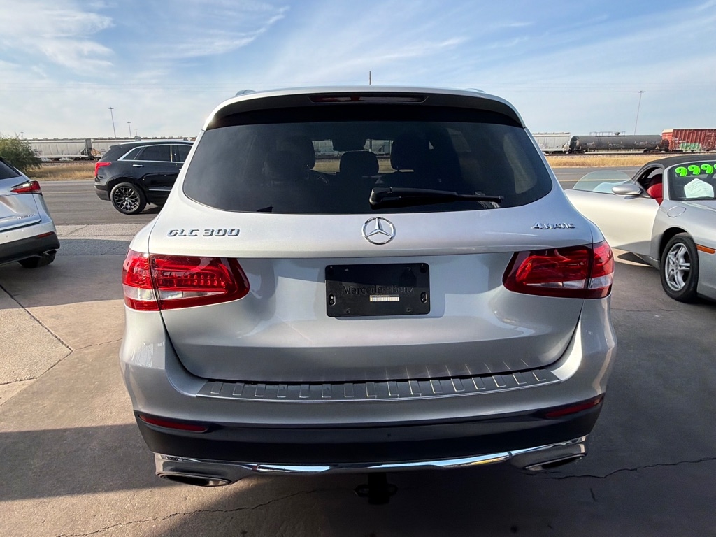 Mercedes-Benz GLC-Class GLC300 4MATIC 2016