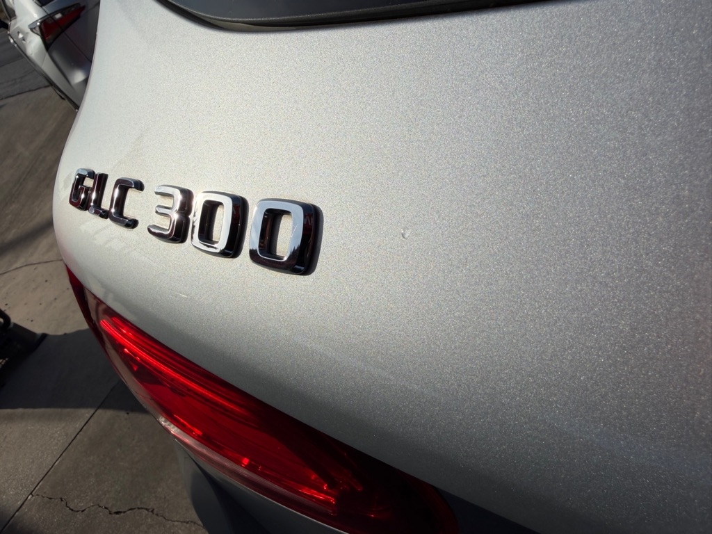 Mercedes-Benz GLC-Class GLC300 4MATIC 2016