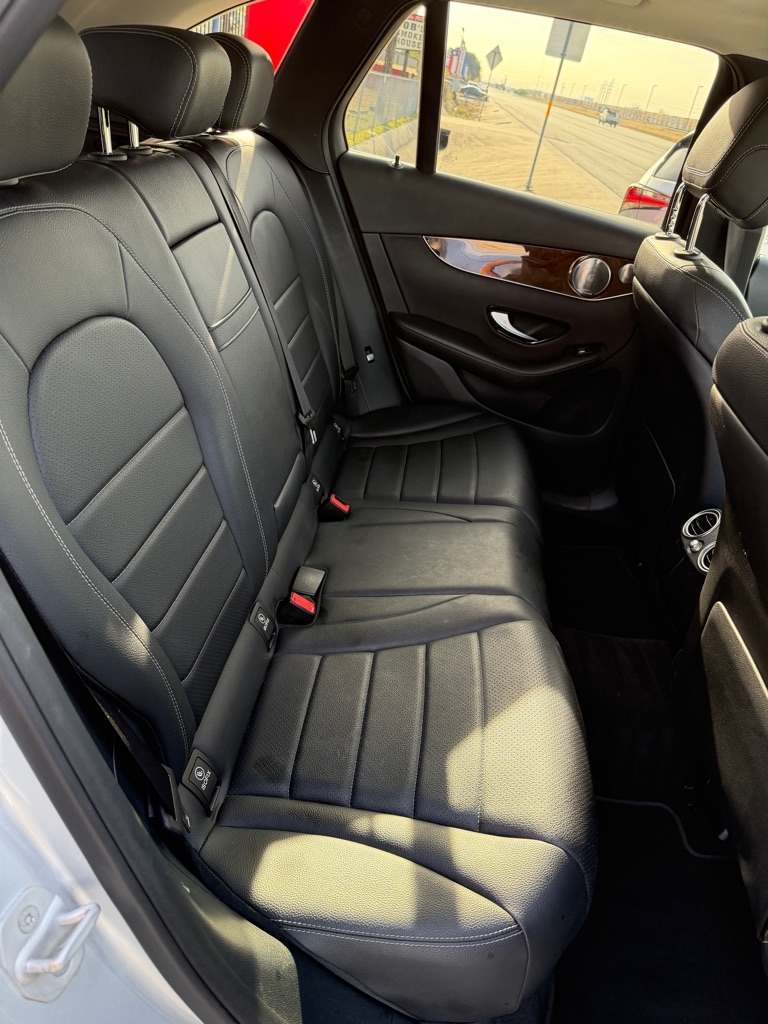 Mercedes-Benz GLC-Class GLC300 4MATIC 2016