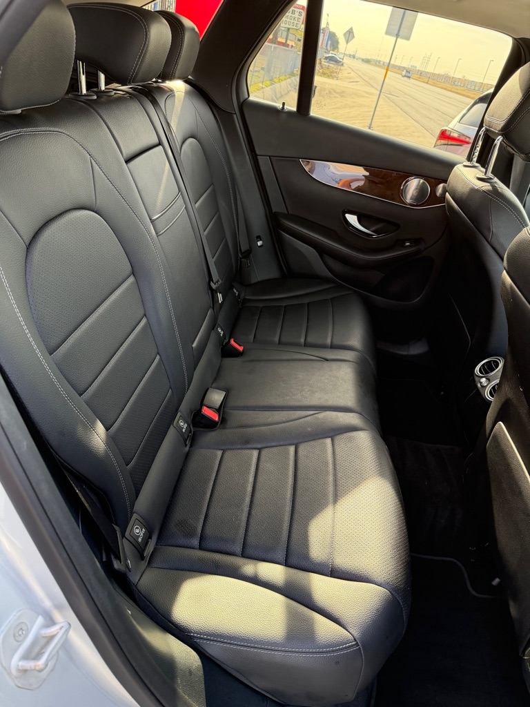 Mercedes-Benz GLC-Class GLC300 4MATIC 2016