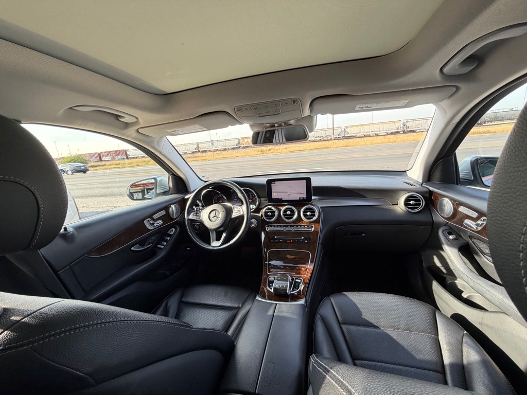 Mercedes-Benz GLC-Class GLC300 4MATIC 2016