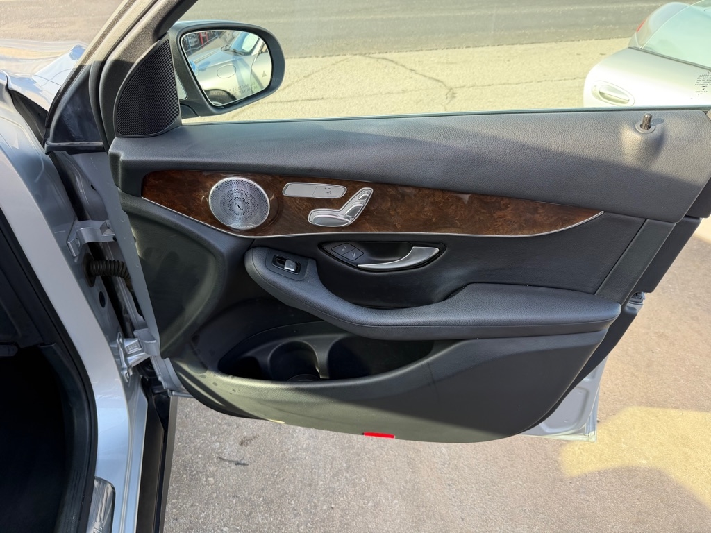 Mercedes-Benz GLC-Class GLC300 4MATIC 2016