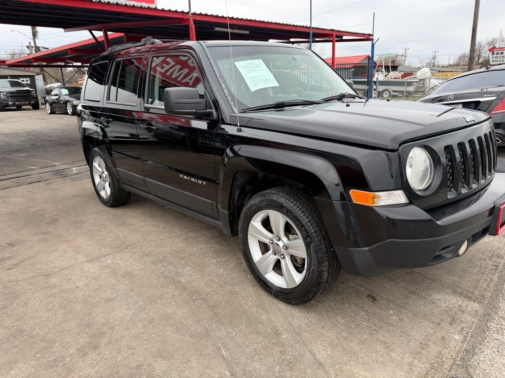 Jeep Patriot Latitude 2WD 2014