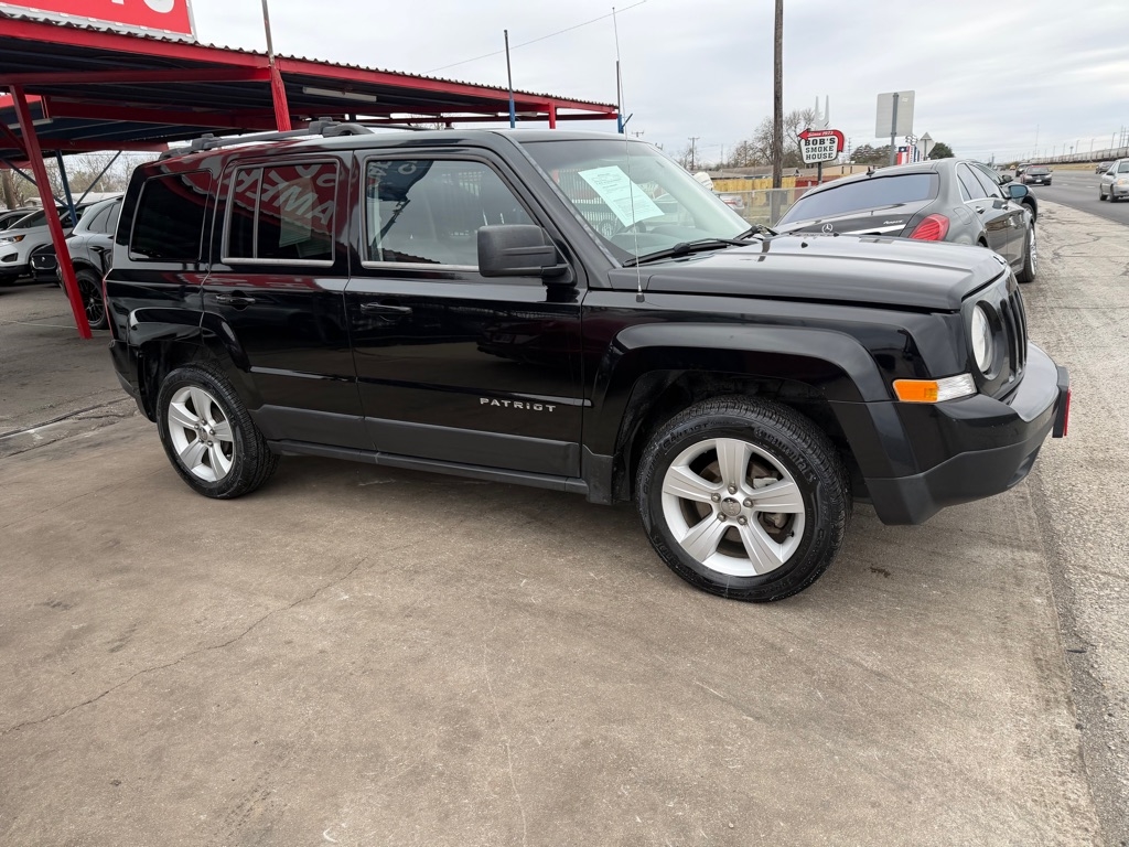 Jeep Patriot Latitude 2WD 2014