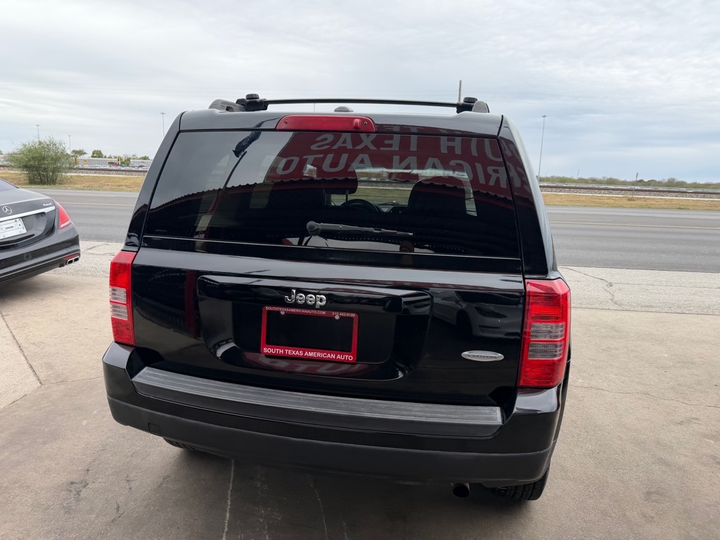 Jeep Patriot Latitude 2WD 2014