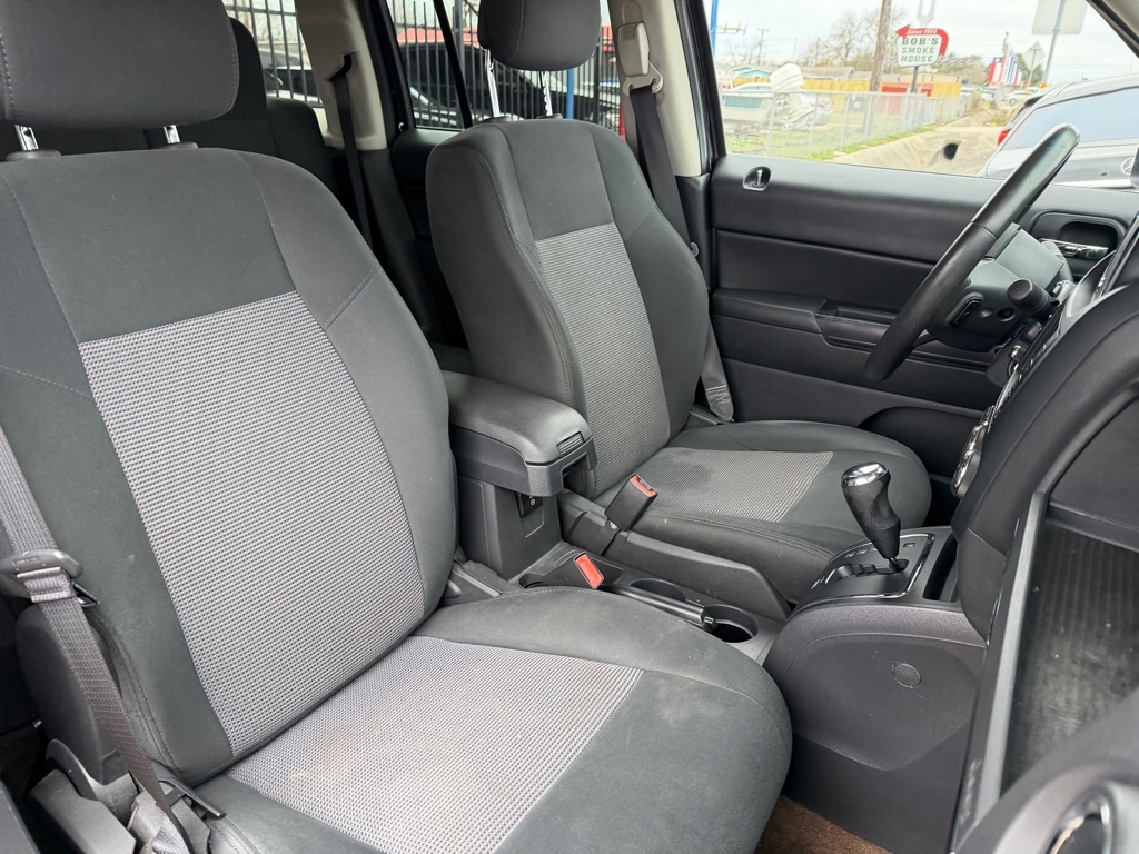 Jeep Patriot Latitude 2WD 2014