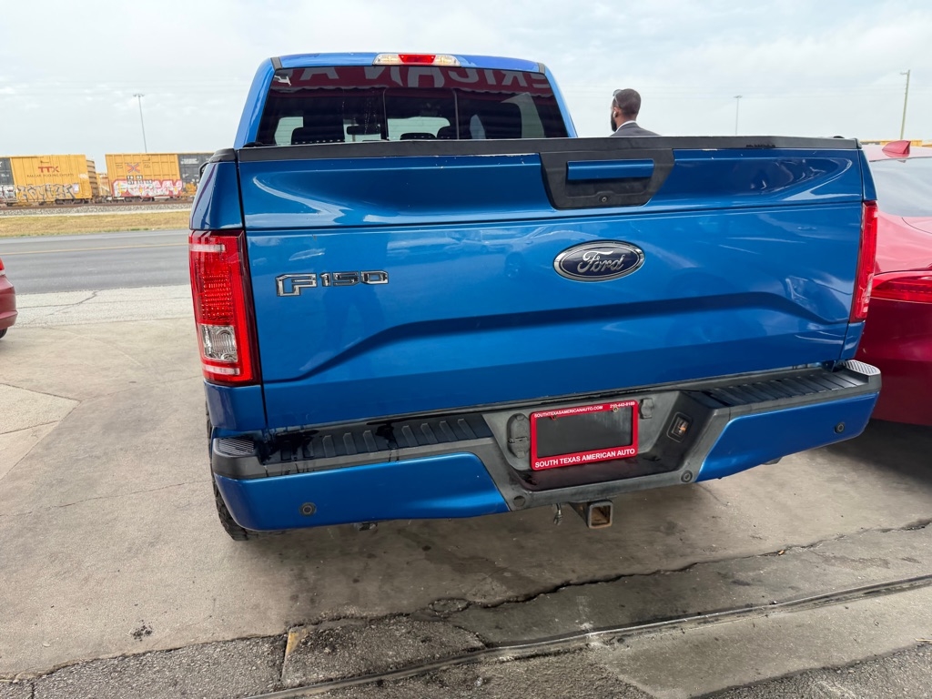 Ford F-150 XL SuperCrew 5.5-ft. Bed 4WD 2015