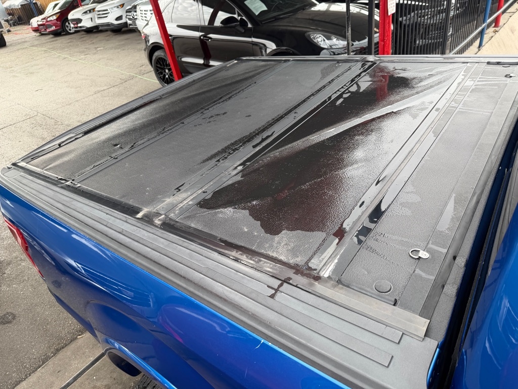 Ford F-150 XL SuperCrew 5.5-ft. Bed 4WD 2015