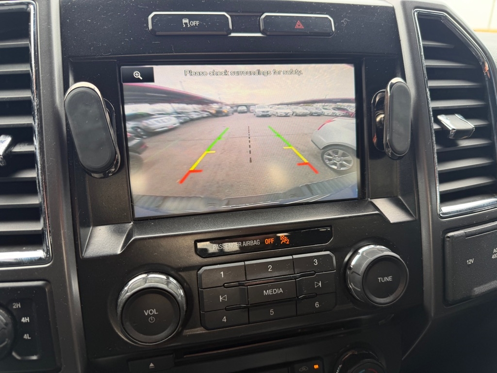 Ford F-150 XL SuperCrew 5.5-ft. Bed 4WD 2015