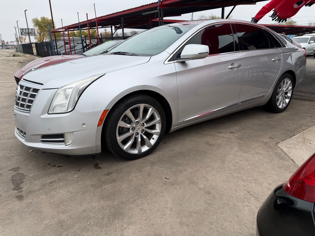 Cadillac XTS Luxury FWD 2014