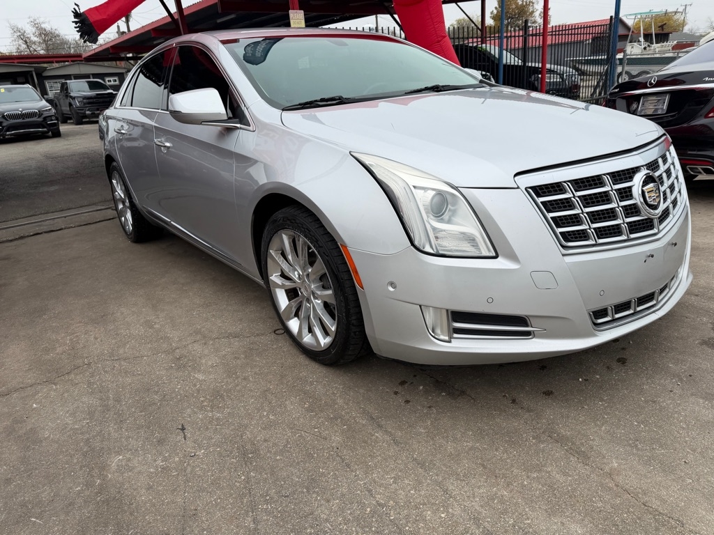 Cadillac XTS Luxury FWD 2014