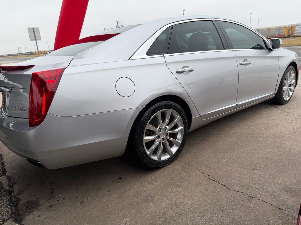 Cadillac XTS Luxury FWD 2014