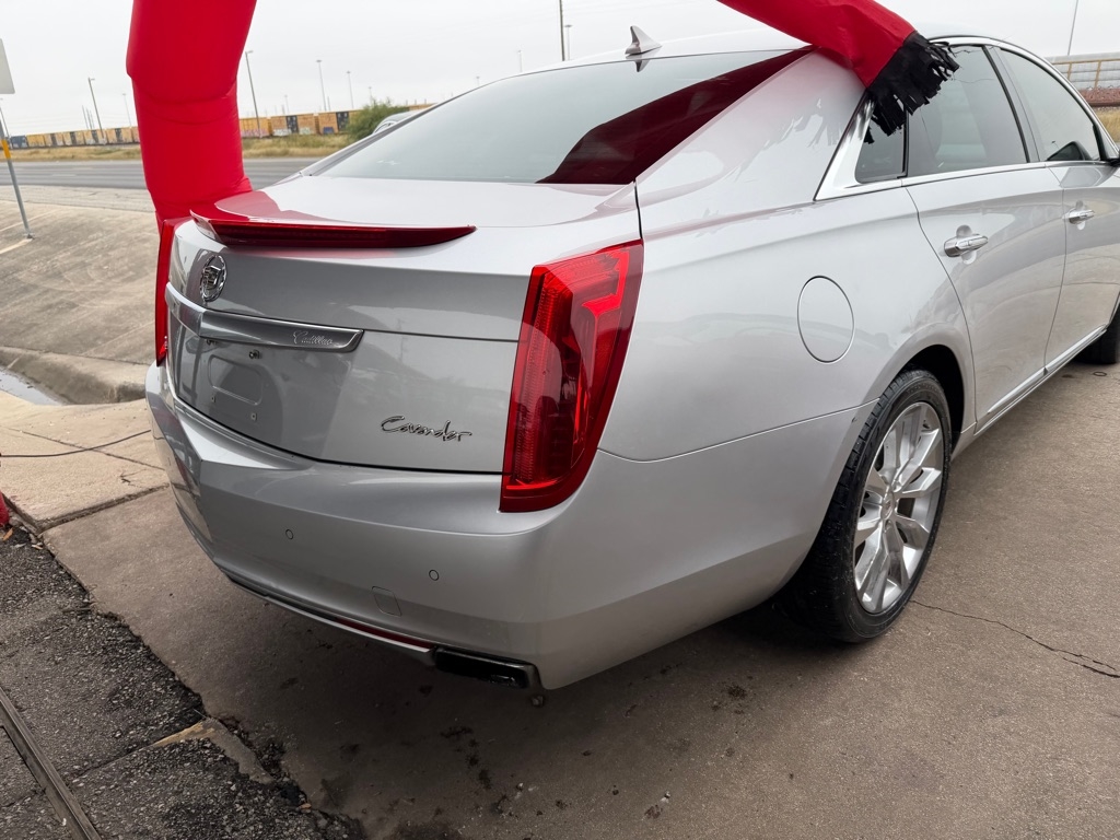 Cadillac XTS Luxury FWD 2014