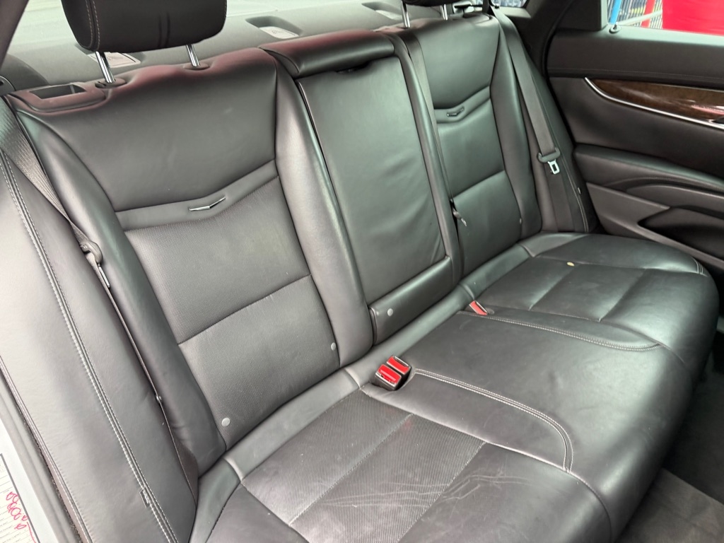 Cadillac XTS Luxury FWD 2014