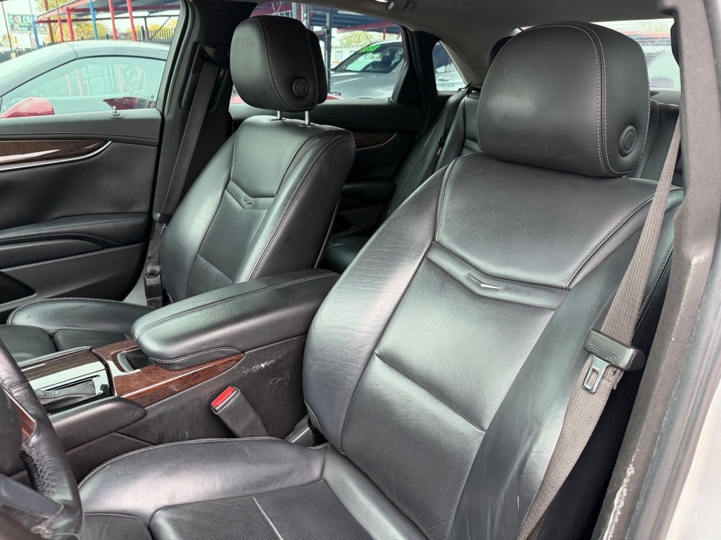 Cadillac XTS Luxury FWD 2014