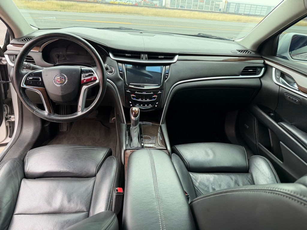 Cadillac XTS Luxury FWD 2014