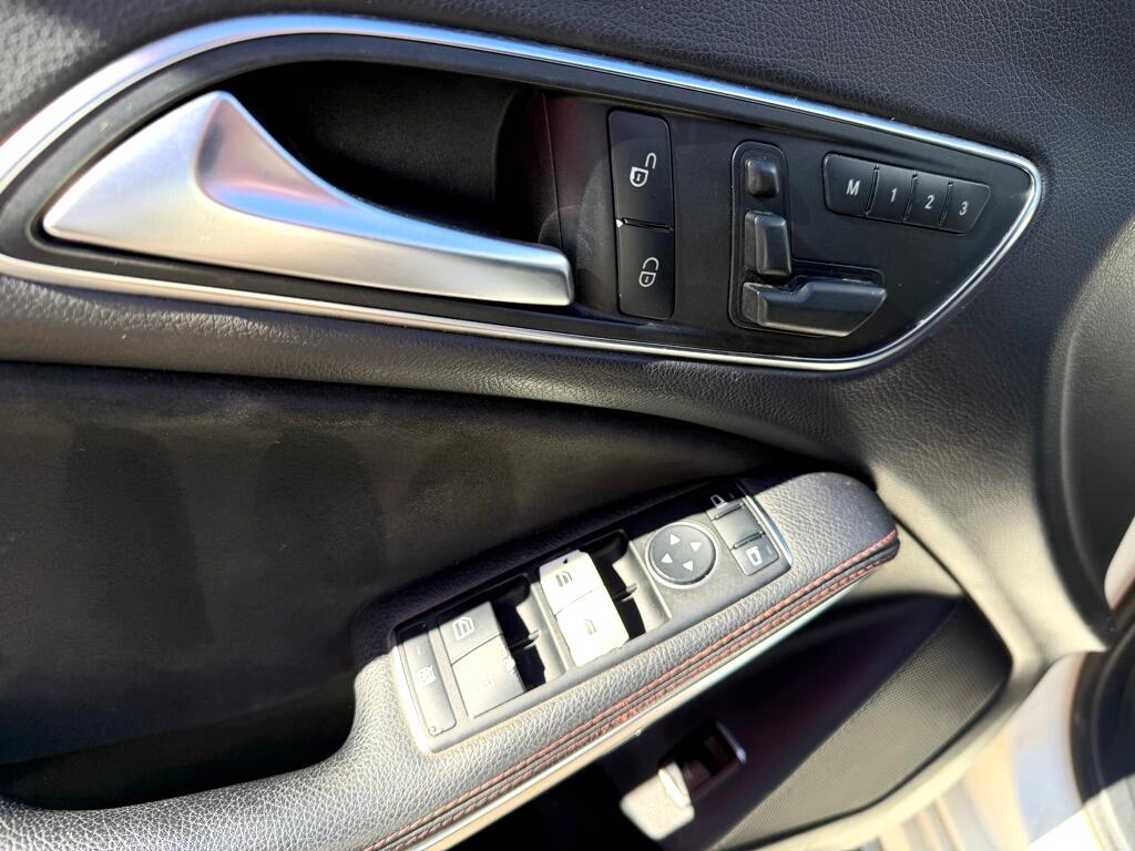 Mercedes-Benz CLA-Class CLA45 AMG 2014