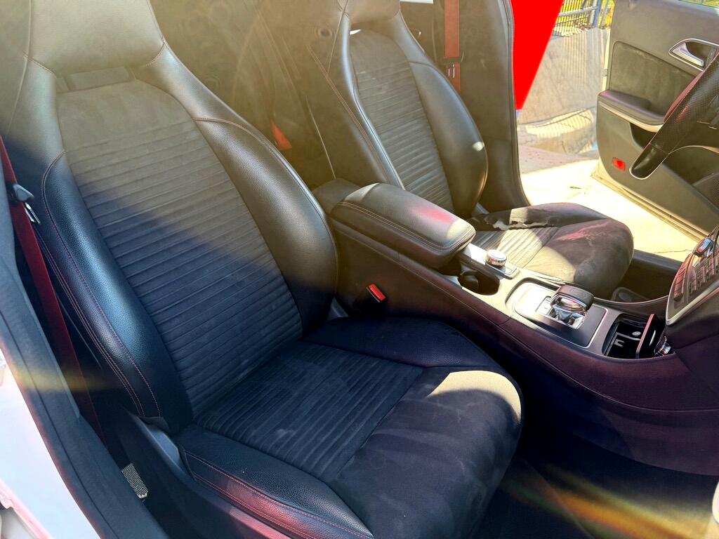 Mercedes-Benz CLA-Class CLA45 AMG 2014