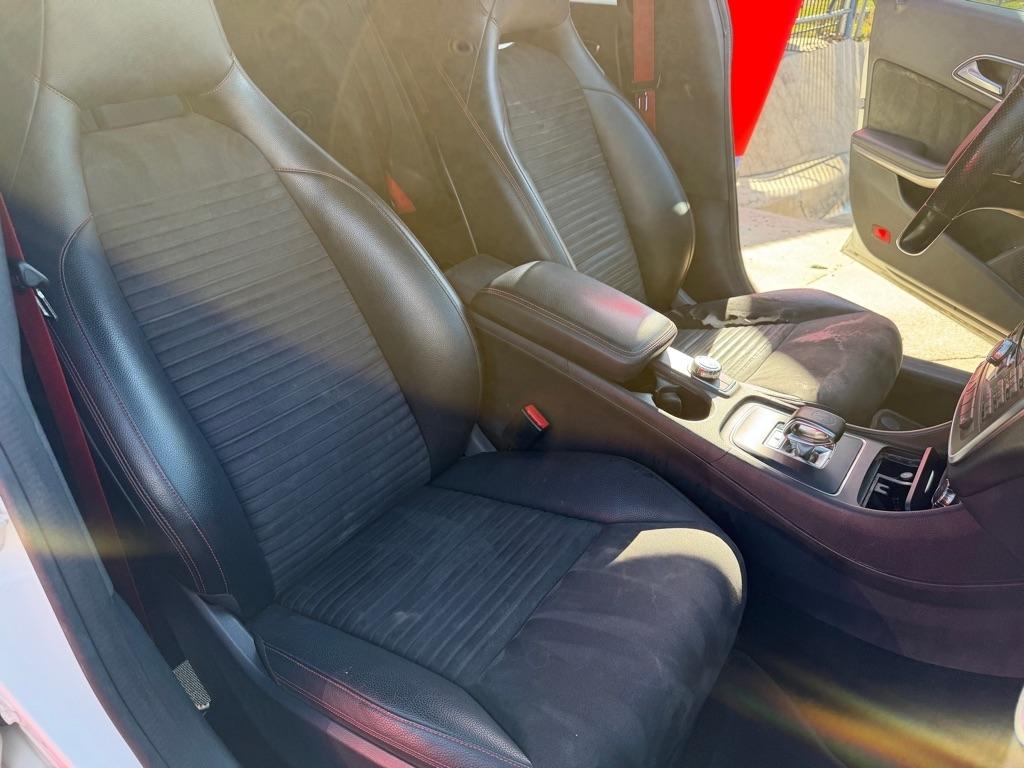 Mercedes-Benz CLA-Class CLA45 AMG 2014