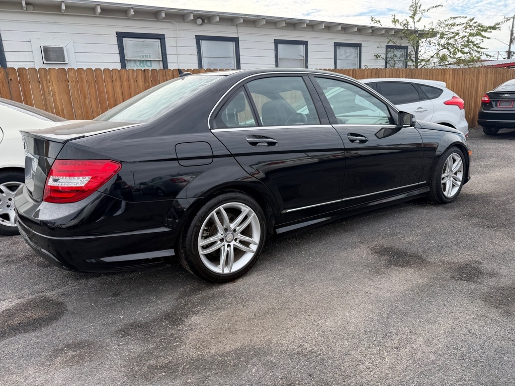 Mercedes-Benz C-Class C250 Sport Sedan 2013