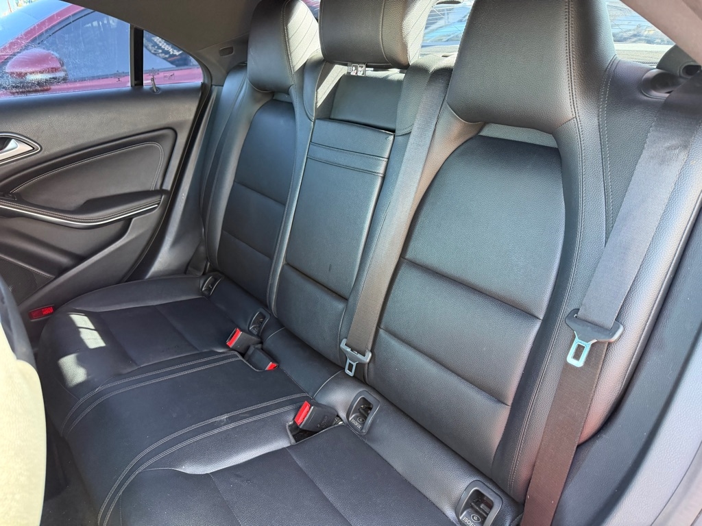 Mercedes-Benz CLA-Class CLA250 2015