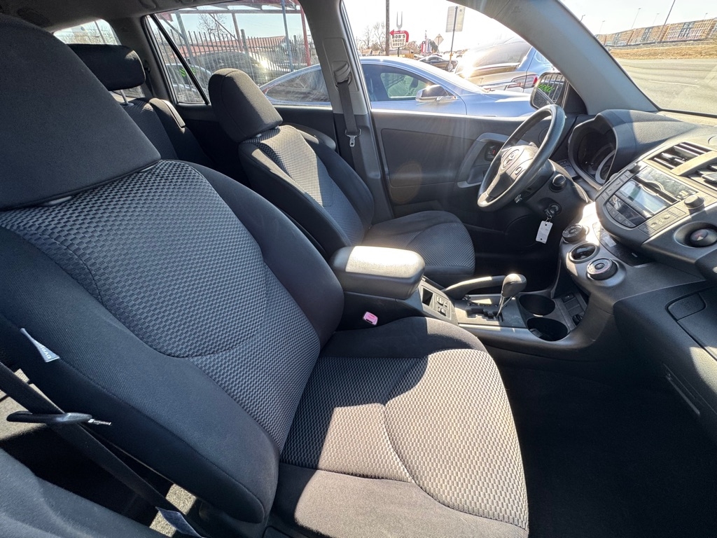 Toyota RAV4 Sport V6 2WD 2009