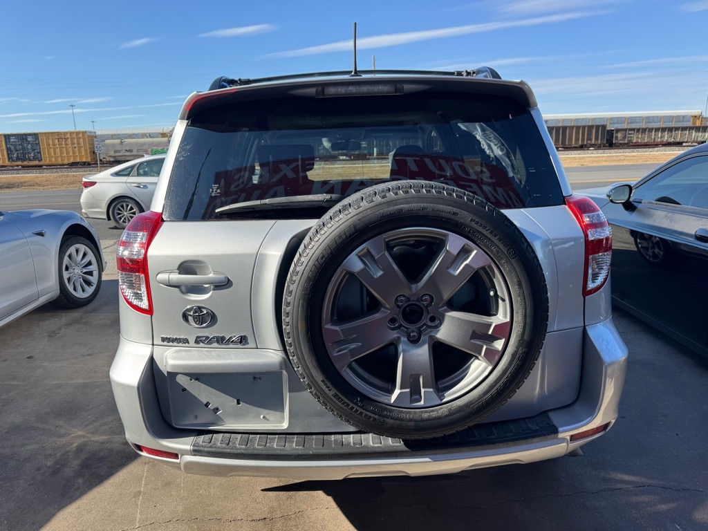 Toyota RAV4 Sport V6 2WD 2009