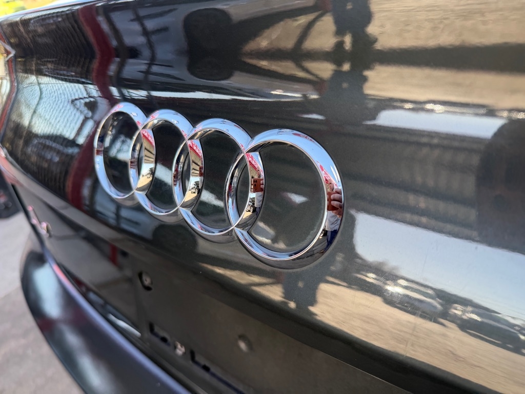 Audi A4 2.0T Premium Sedan 2017