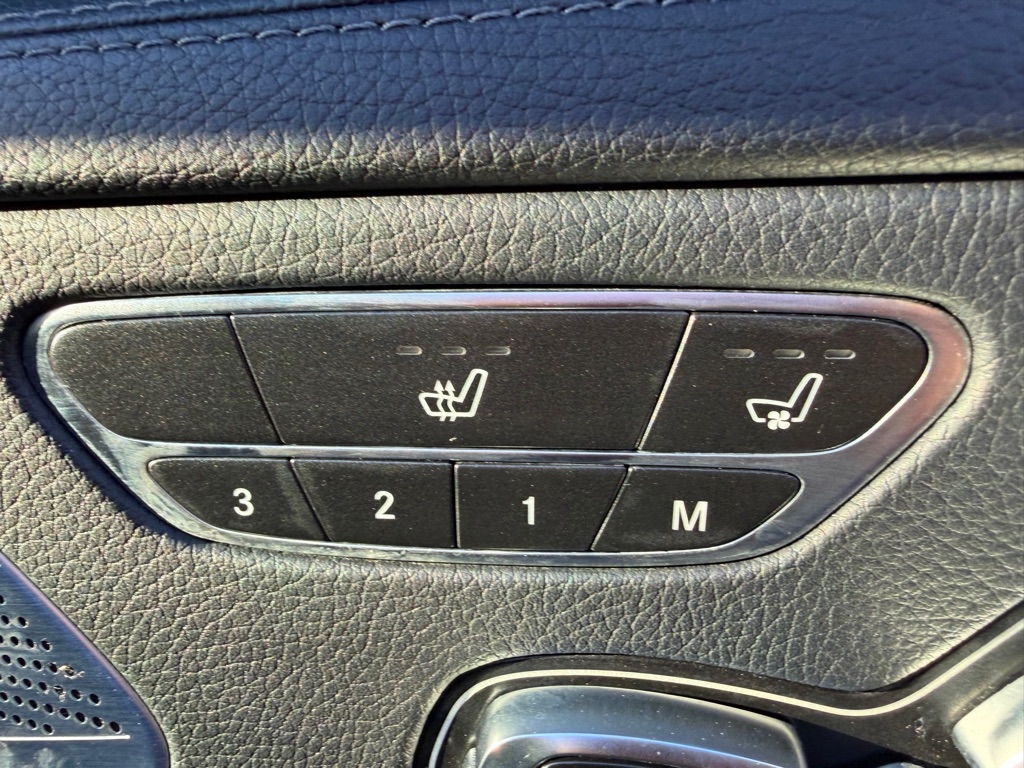 Mercedes-Benz S-Class S550 4MATIC 2015