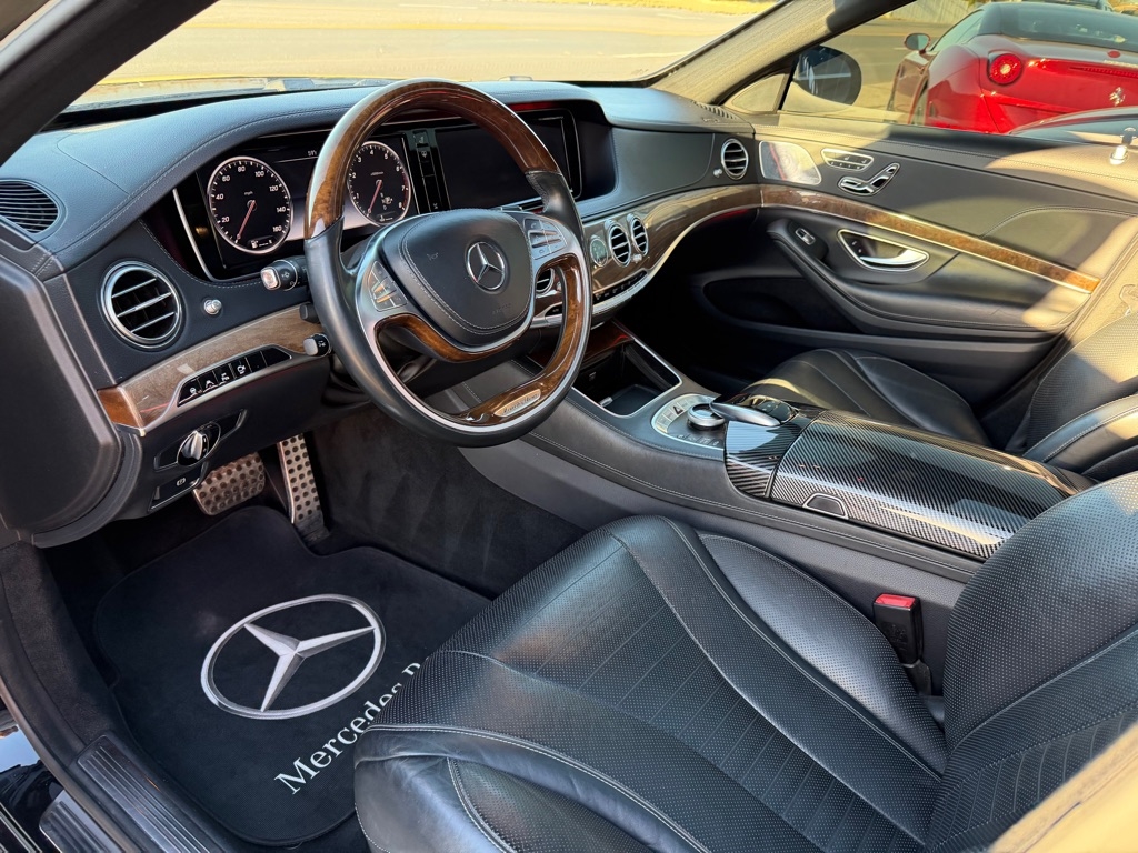 Mercedes-Benz S-Class S550 4MATIC 2015