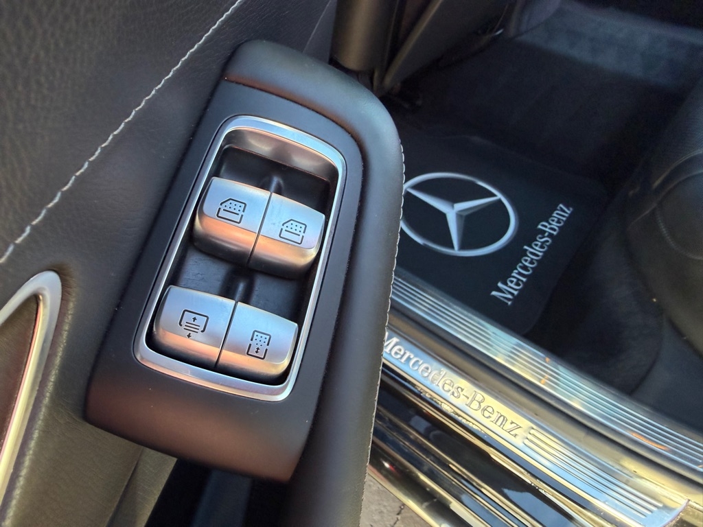 Mercedes-Benz S-Class S550 4MATIC 2015