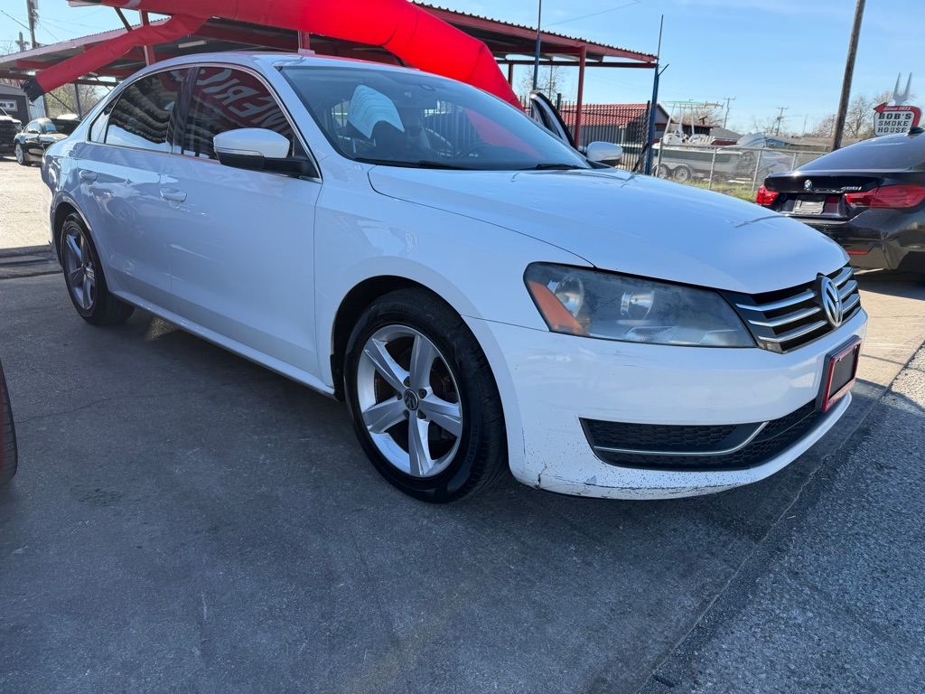 Volkswagen Passat SE 6A 2015