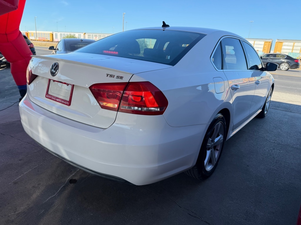 Volkswagen Passat SE 6A 2015