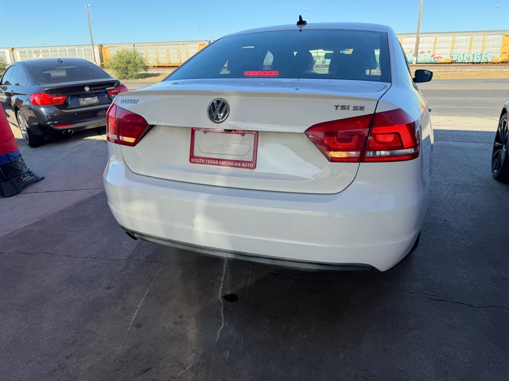 Volkswagen Passat SE 6A 2015