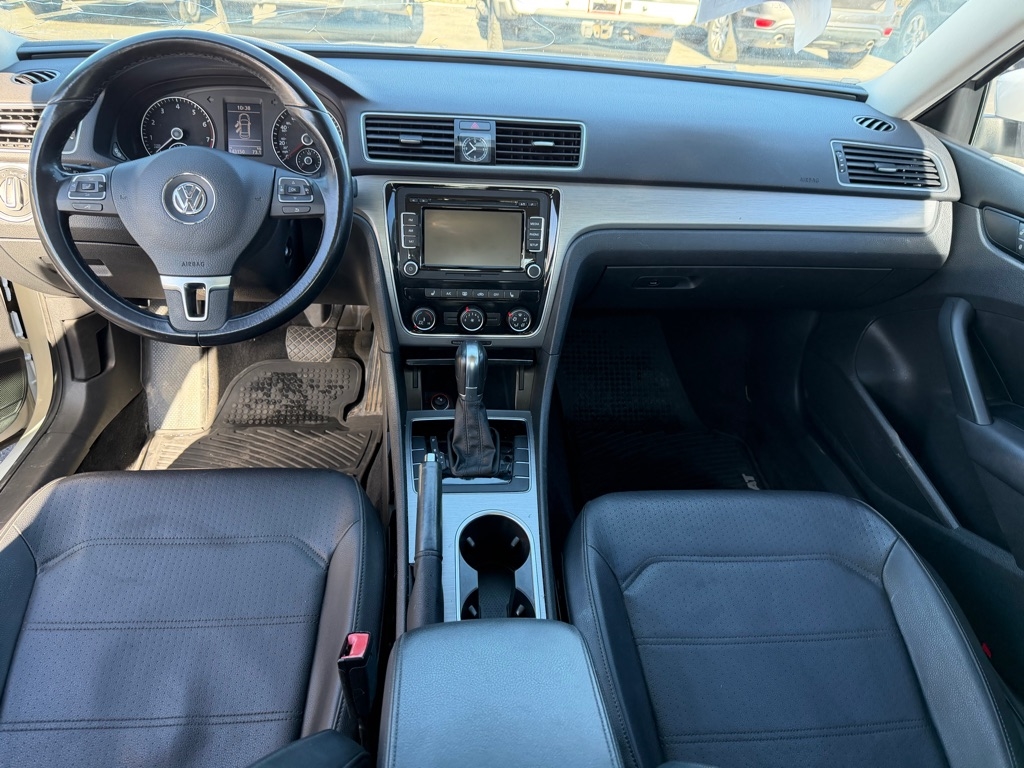 Volkswagen Passat SE 6A 2015