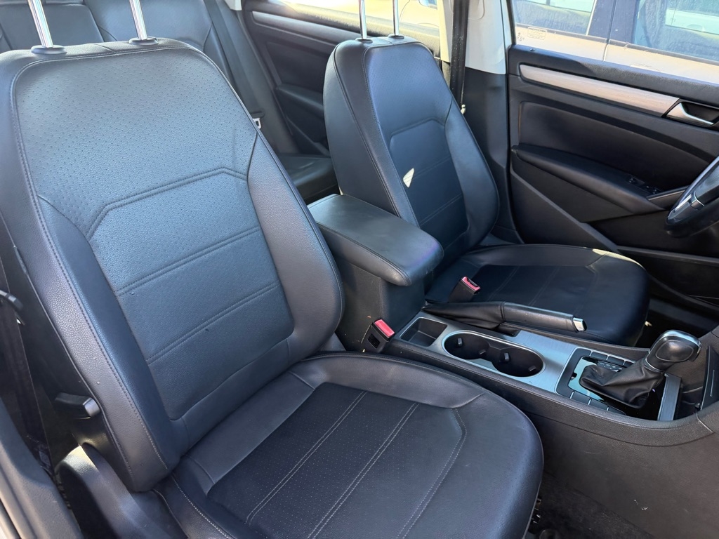 Volkswagen Passat SE 6A 2015