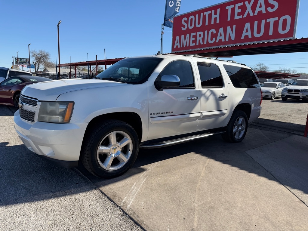 2008 Chevrolet Suburban LS's photo