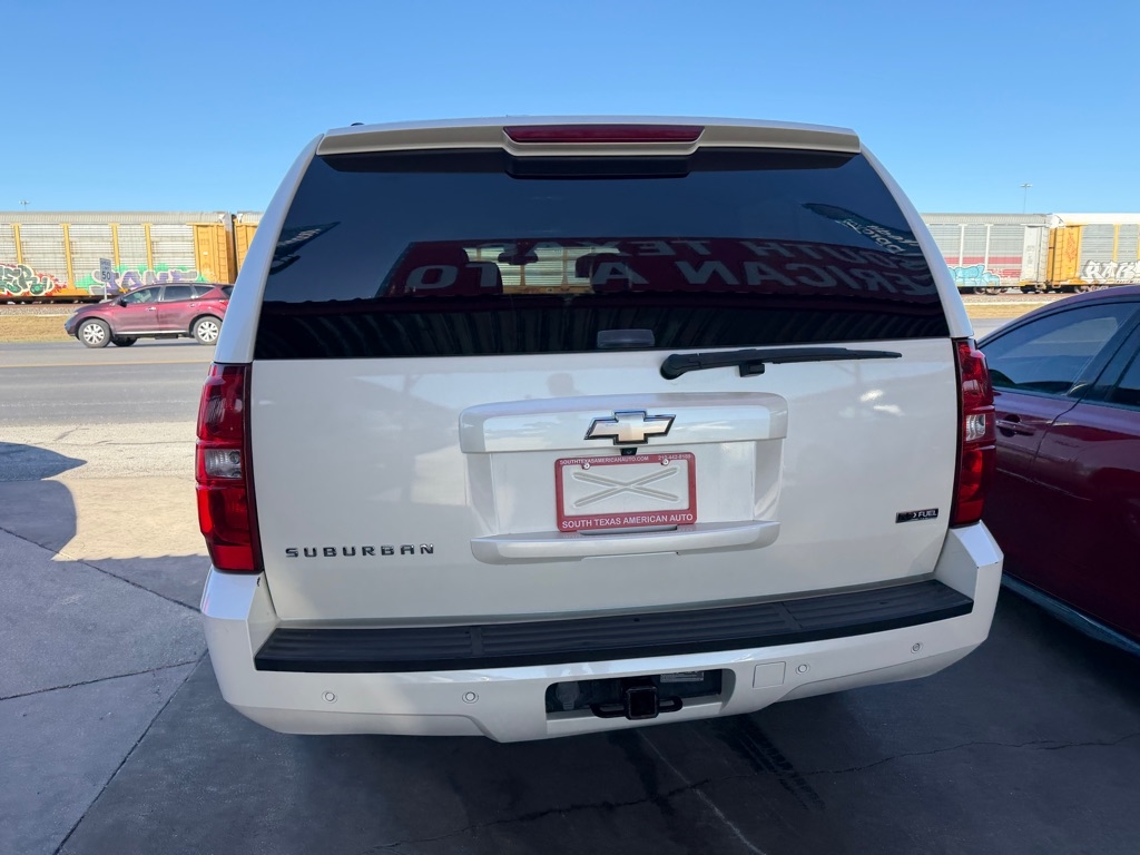 Chevrolet Suburban LS 1500 2WD 2008