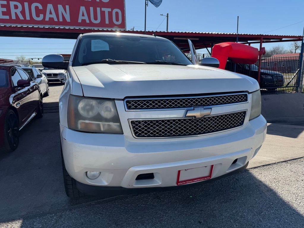 Chevrolet Suburban LS 1500 2WD 2008