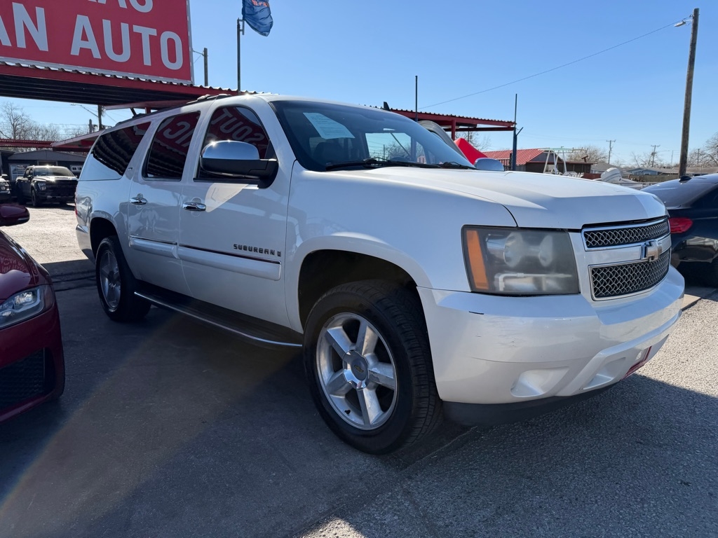 Chevrolet Suburban LS 1500 2WD 2008