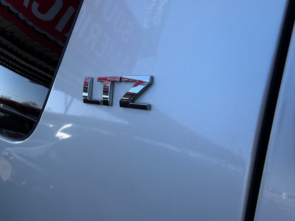 Chevrolet Suburban LS 1500 2WD 2008