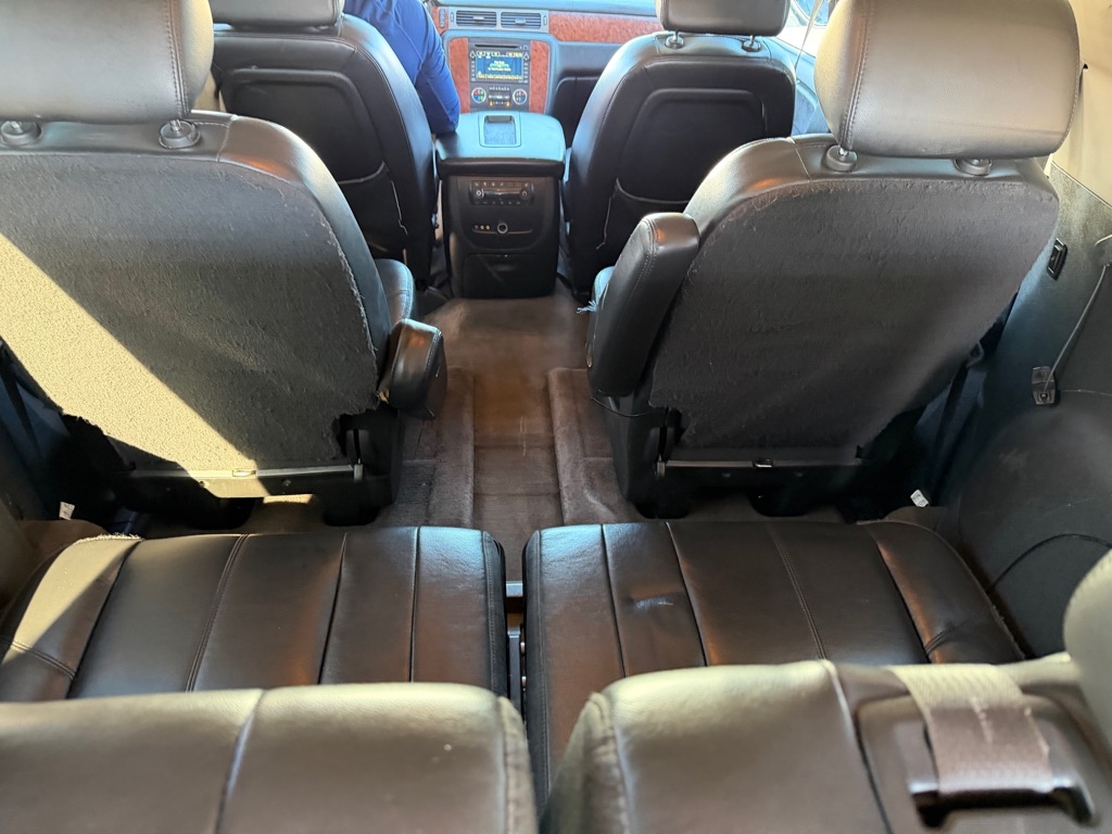 Chevrolet Suburban LS 1500 2WD 2008