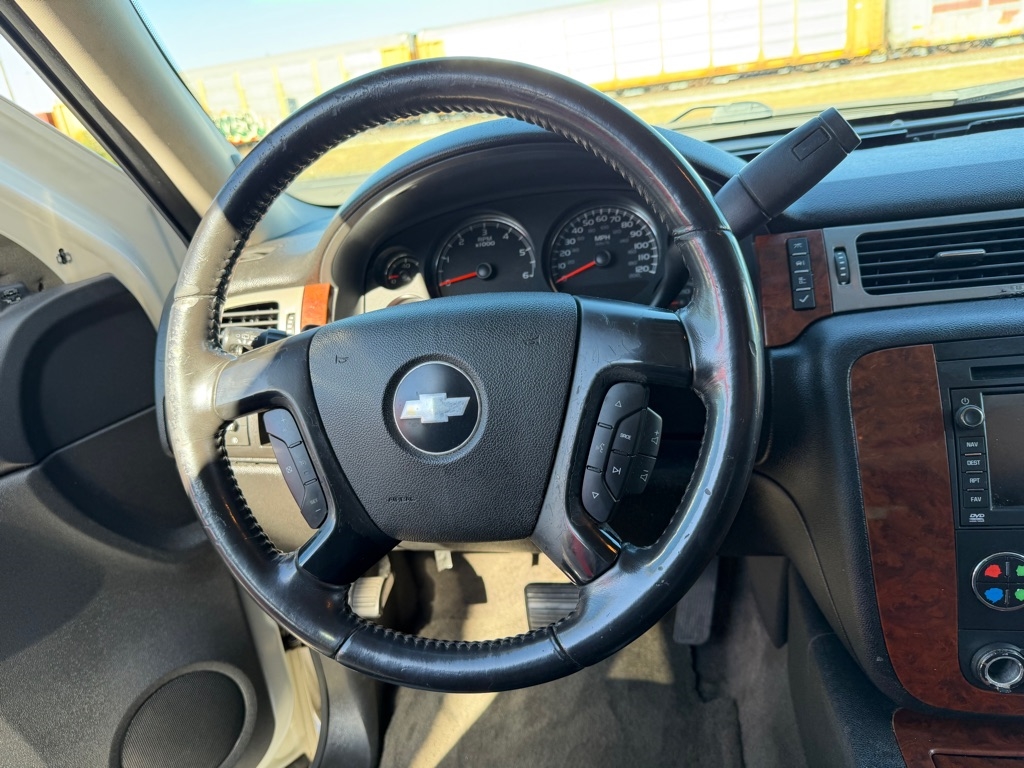 Chevrolet Suburban LS 1500 2WD 2008