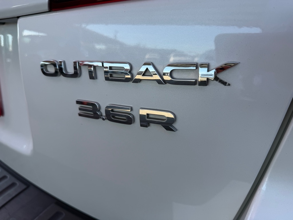Subaru Outback 3.6R Limited 2014