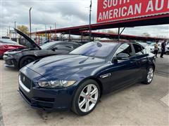 2017 Jaguar XE 