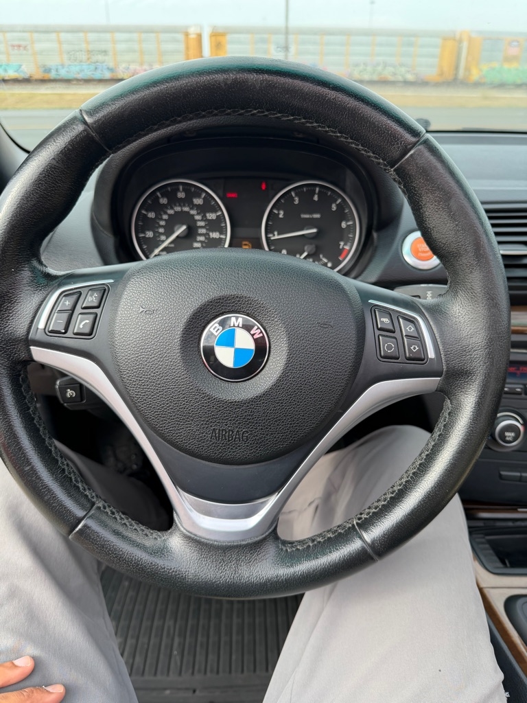 BMW 1-Series 128i Convertible 2013