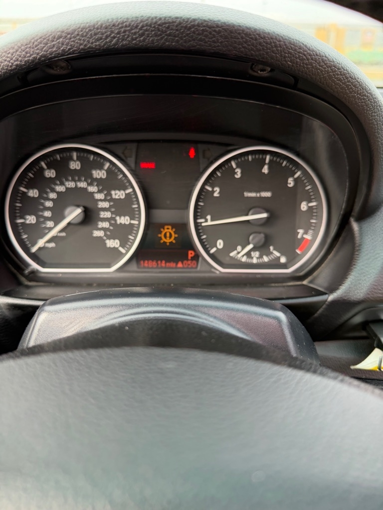 BMW 1-Series 128i Convertible 2013