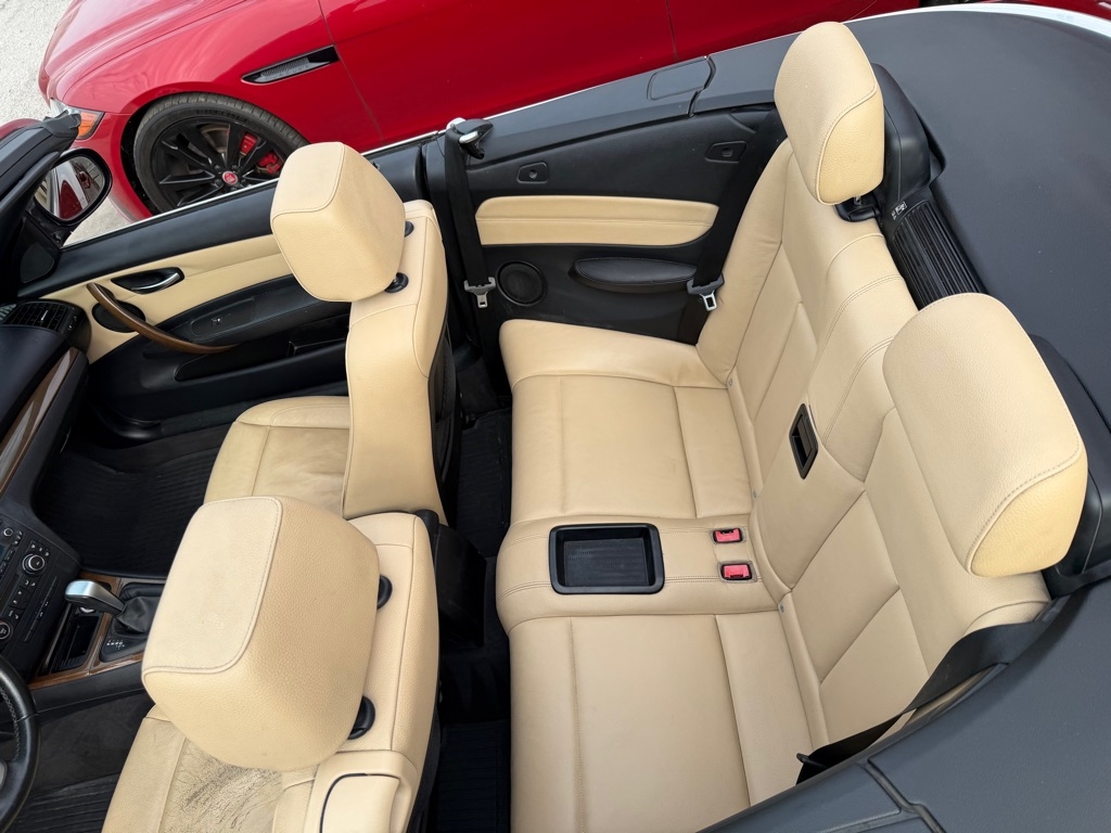 BMW 1-Series 128i Convertible 2013